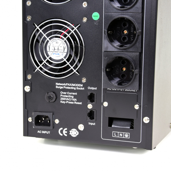 Автономне ДБЖ Full Energy BBGP-220/20Prime 2000 ВА / 1600 Вт - фото 3