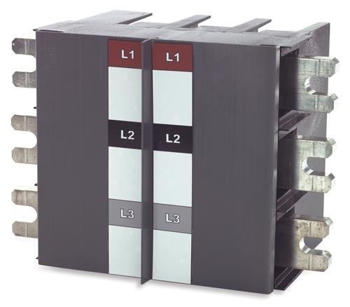 Адаптер выключателя APC T5 Type Circuit Breaker, 3 Pole - фото 1