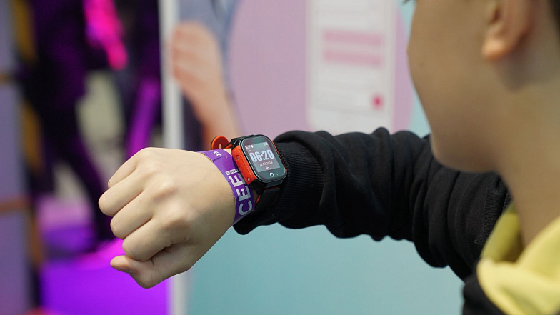 Розумні годинники GOGPS для дітей: батьки можуть бути спокійні